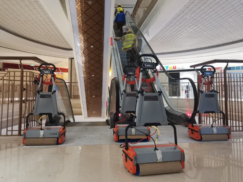 扶梯清洗機操作時要注意哪些方面？