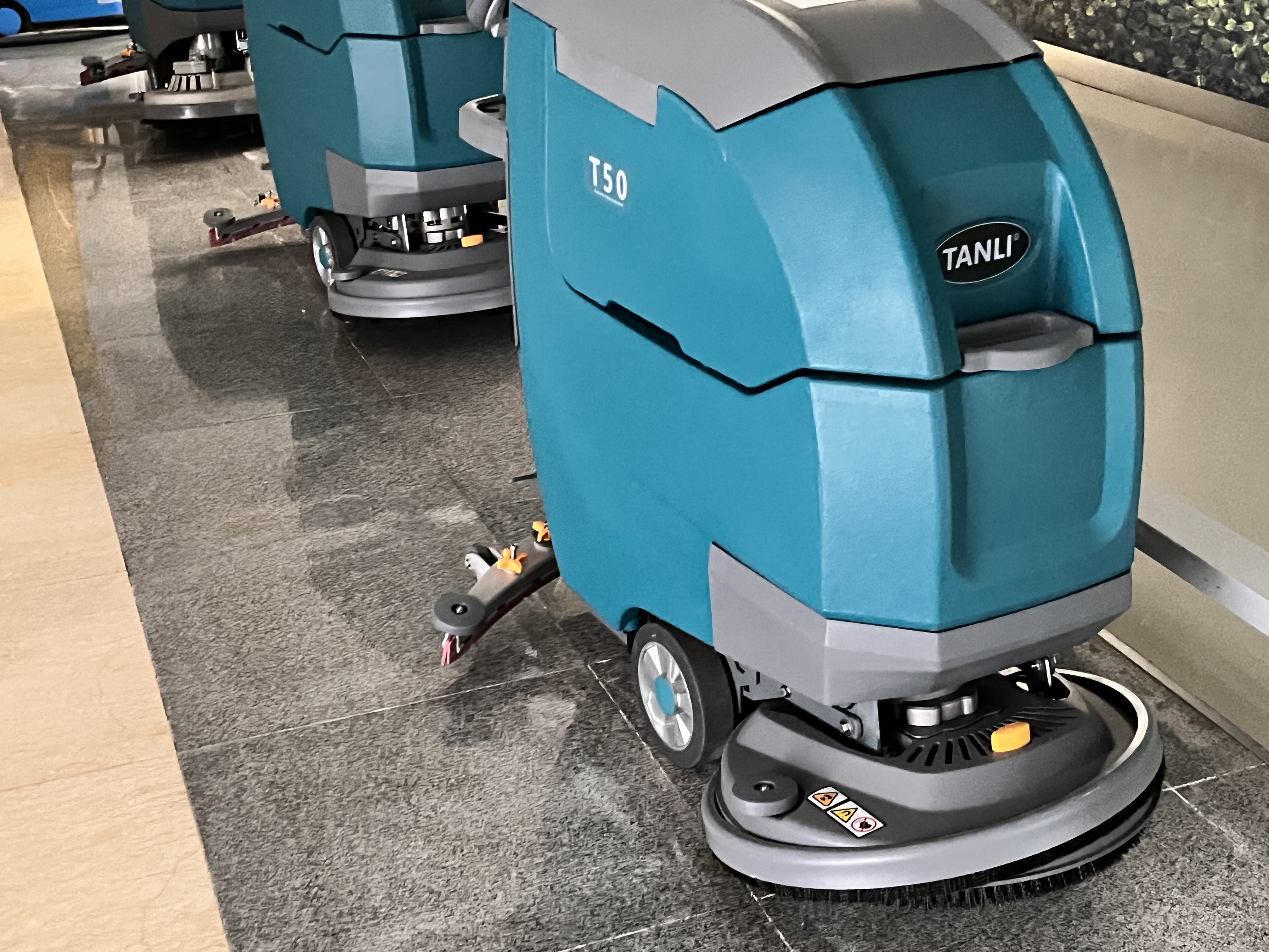 酒店用洗地機在市場中如何選擇?