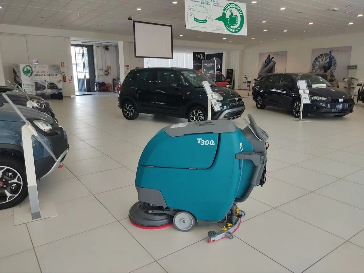 青島工業(yè)手推式洗地機廠家有哪些？