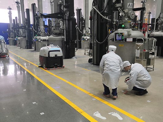 有了坦力工業(yè)無人掃地機(jī)器人，招工難？清潔難？不存在