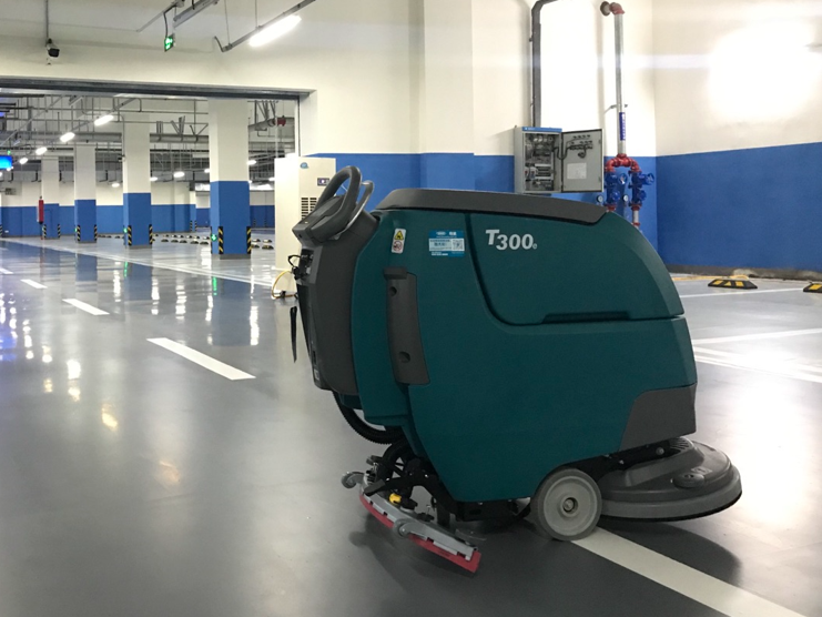 商業(yè)寫字樓為何使用洗地機(jī)？