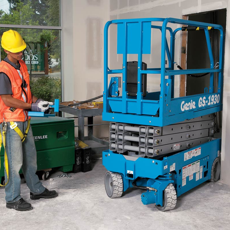 剪型高空作業(yè)平臺GS-1932 與 GS-1932 電動 剪型高空作業(yè)平臺gs-1930-2