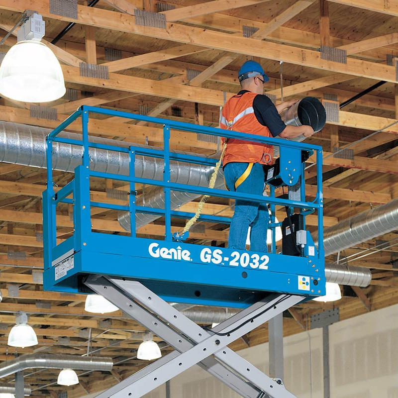 剪型高空作業(yè)平臺(tái)GS-2032 與 GS-2032 電動(dòng) 高空作業(yè)平臺(tái)gs-2032-2