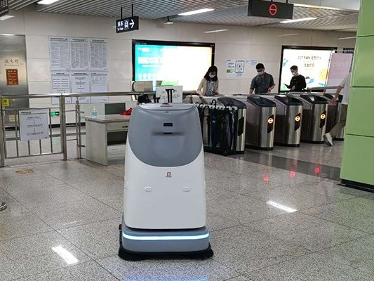 坦力工業(yè)智能清掃機器人：如何節(jié)省人工成本？