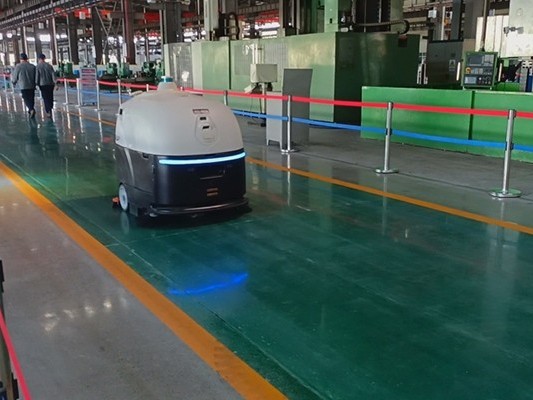 汽車(chē)廠(chǎng)老板笑了！坦力智能掃地機(jī)讓清潔效率翻 3 倍