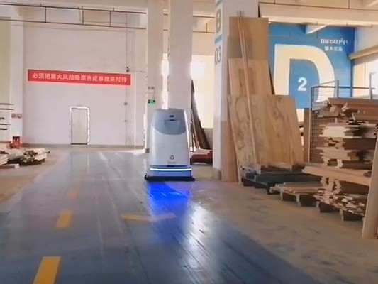 坦力工業(yè)清掃機(jī)器人，憑什么讓企業(yè)為它瘋狂？